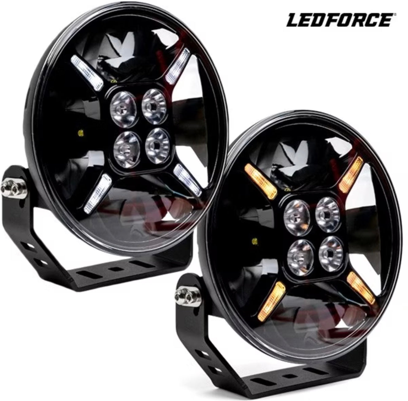 Zusatzscheinwerfer-Set: 3 × LEDFORCE Apex 120W – 3er-PACK LED-Zusatzscheinwerfer inkl. Halterung, Stabilisierungsstreben und Relaiskabelsatz – 9–32V