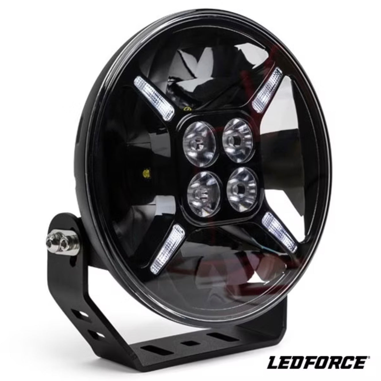 Zusatzscheinwerfer-Set: 3 × LEDFORCE Apex 120W – 3er-PACK LED-Zusatzscheinwerfer inkl. Halterung, Stabilisierungsstreben und Relaiskabelsatz – 9–32V
